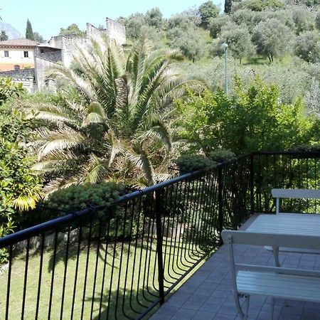 Appartement Terrazza Sugli Ulivi à Riva del Garda Extérieur photo